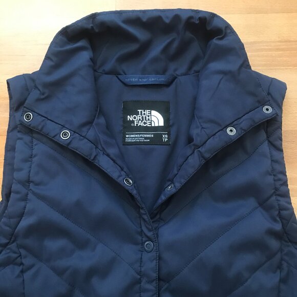 The North Face Puffer Vest Navy Blue XS - Picture 3 of 8